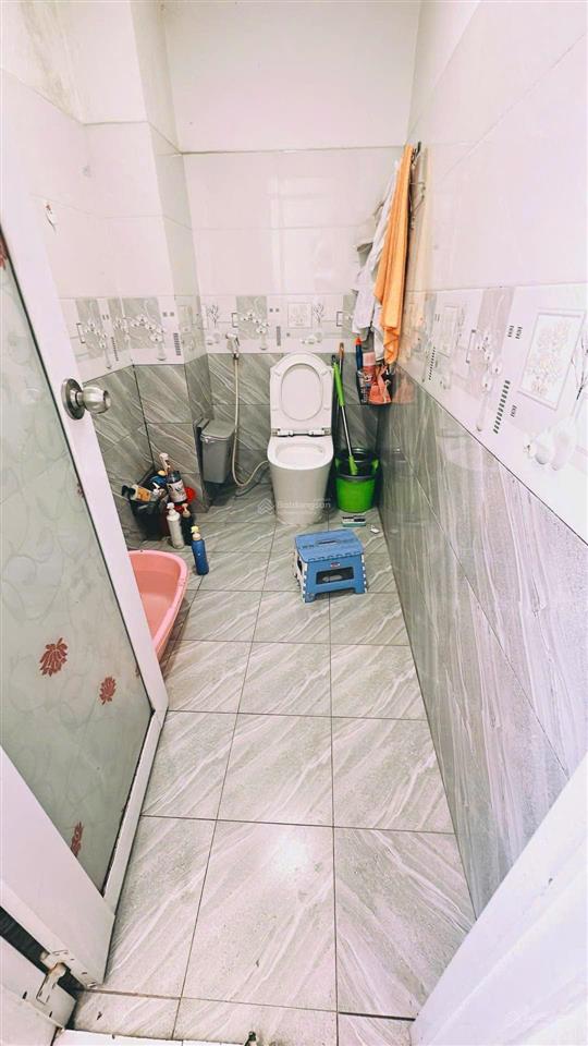 Chủ kẹt cần bán gấp nhà hẻm xe hơi 42m2 hiệp thành q12 giá chỉ 4.15 tỷ