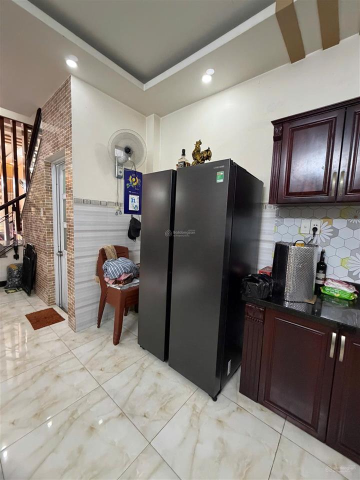 Bán nhà lê văn quới 3 lầu + 1 trệt 178 lê văn quới giá 7,6 tỷ dt 64m2