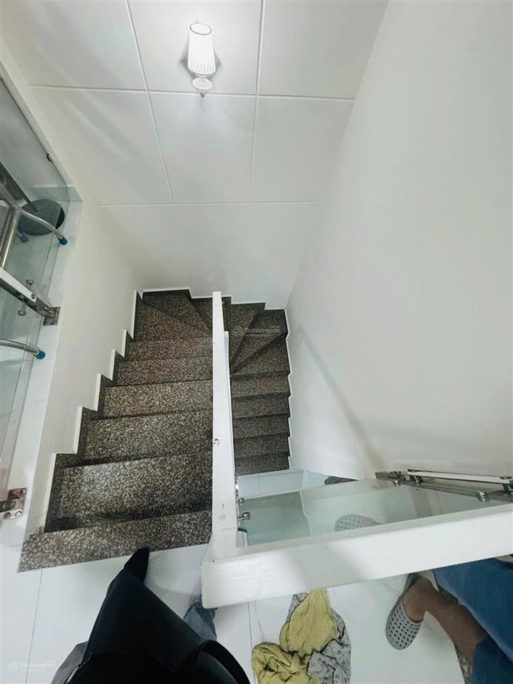 Nhà mặt tiền tân sơn nhì kinh doanh siêu đỉnh giảm giá cực sốc chỉ còn 8,5 tỷ dt 30m2