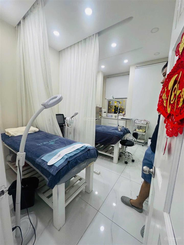 Nhà mặt tiền tân sơn nhì kinh doanh siêu đỉnh giảm giá cực sốc chỉ còn 8,5 tỷ dt 30m2