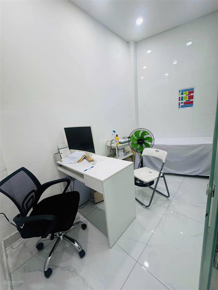 Nhà mặt tiền tân sơn nhì kinh doanh siêu đỉnh giảm giá cực sốc chỉ còn 8,5 tỷ dt 30m2