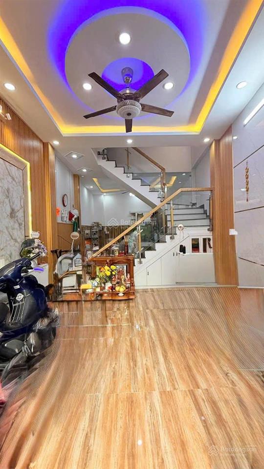 Nhà đẹp quận 12 nở hậu tài lộc xe hơi đậu cửa trung mỹ tây, q12 dt 40m2 giá 4,5 tỷ