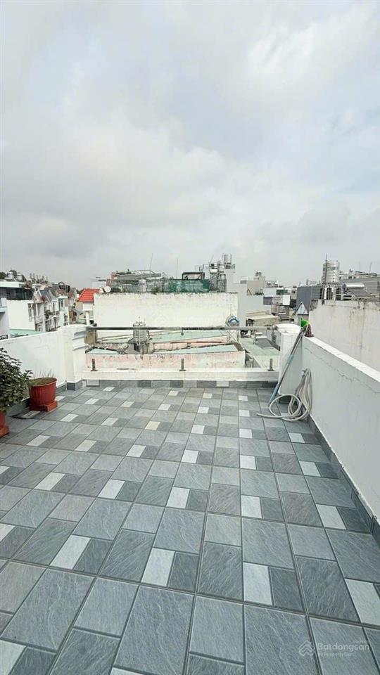 Nhà đẹp quận 12 nở hậu tài lộc xe hơi đậu cửa trung mỹ tây, q12 dt 40m2 giá 4,5 tỷ