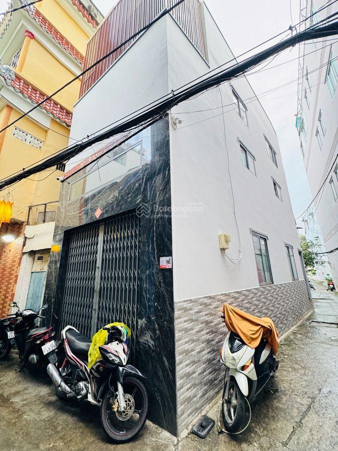 Nhà khu tân định quận 1, gần chùa nguyễn văn nguyễn  50m², 5pn, 2 mặt hẻm, lô góc thoáng mát