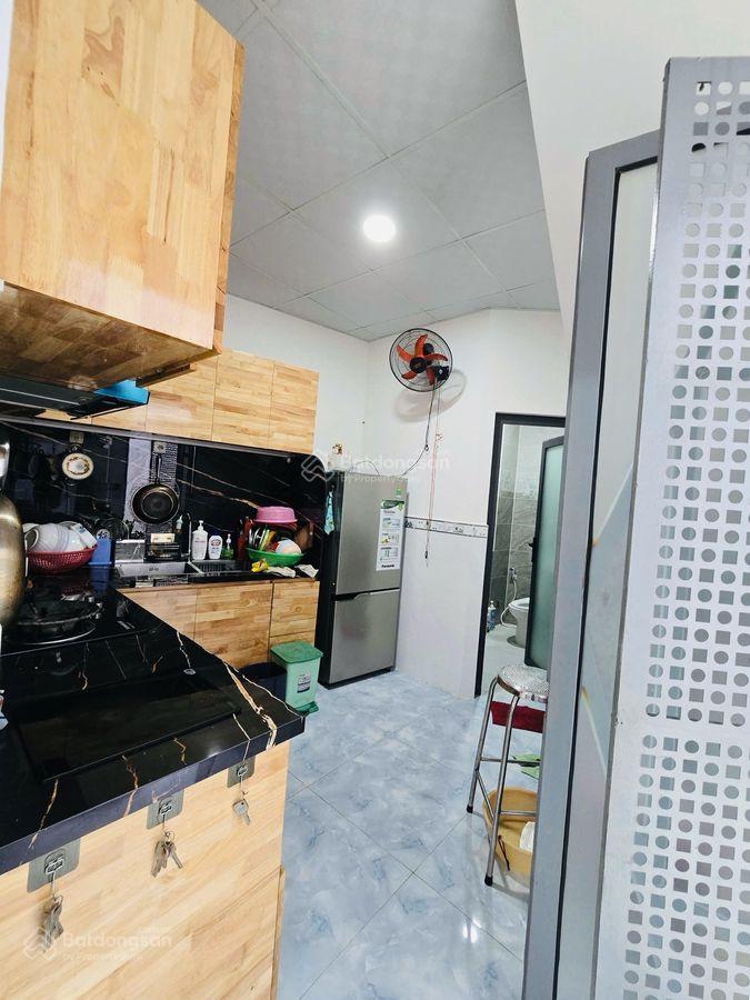 Bán nhà lô góc 2 mặt hẻm khu tân định, quận 1 kề chùa  3 tầng, dt 50m², 5pn, giá đáy 7.95 tỷ