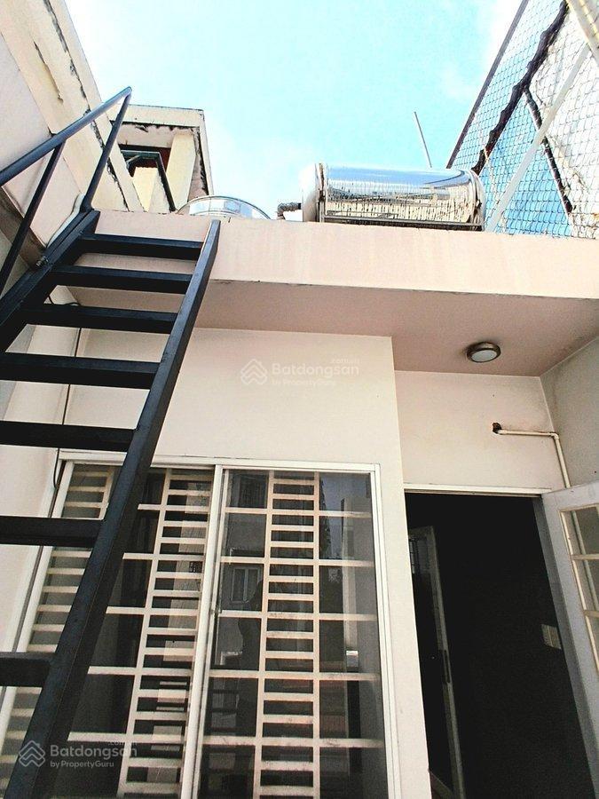 Bán nhà quận 1, hẻm ô tô thông trần hưng đạo, 3 tầng btct, 3pn, chốn an cư lý tưởng, giá 8,39 tỷ.
