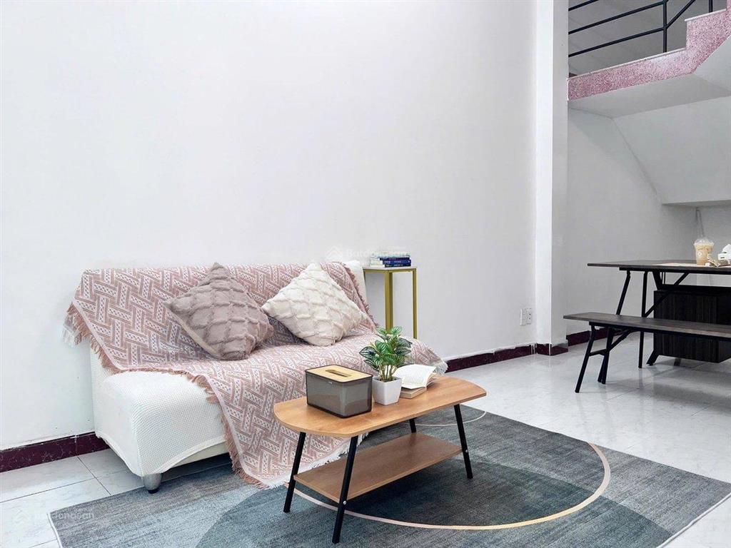 Siêu dòng tiền airbnb 60tr/tháng! nhà hẻm ô tô quận 1, gần trần hưng đạo, full nội thất, 15,2 tỷ
