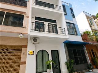 Siêu dòng tiền airbnb 60tr/tháng! nhà hẻm ô tô quận 1, gần trần hưng đạo, full nội thất, 15,2 tỷ