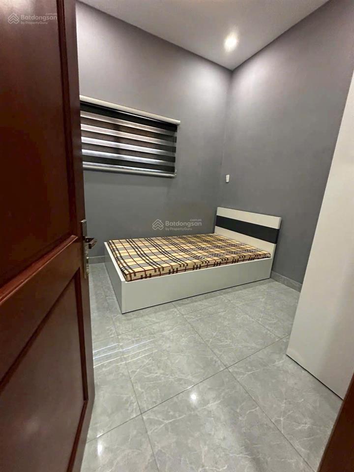Bán nhà 2 mặt hẻm ộ tô an dương vương, quận 5  2 tầng, ngang 4,3m nở hậu, an cư lâu dài, 12,8 tỷ