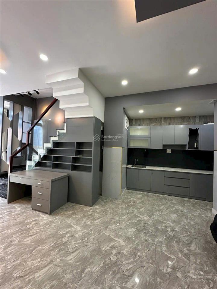 Bán nhà 2 mặt hẻm ộ tô an dương vương, quận 5  2 tầng, ngang 4,3m nở hậu, an cư lâu dài, 12,8 tỷ