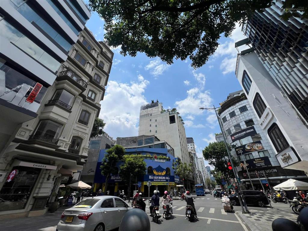 Bán đất lý tự trọng quận 1, ngang 4,55m, sát mt. giá rẻ hơn giá nhà nước, tiện xây chdv và airbnb!
