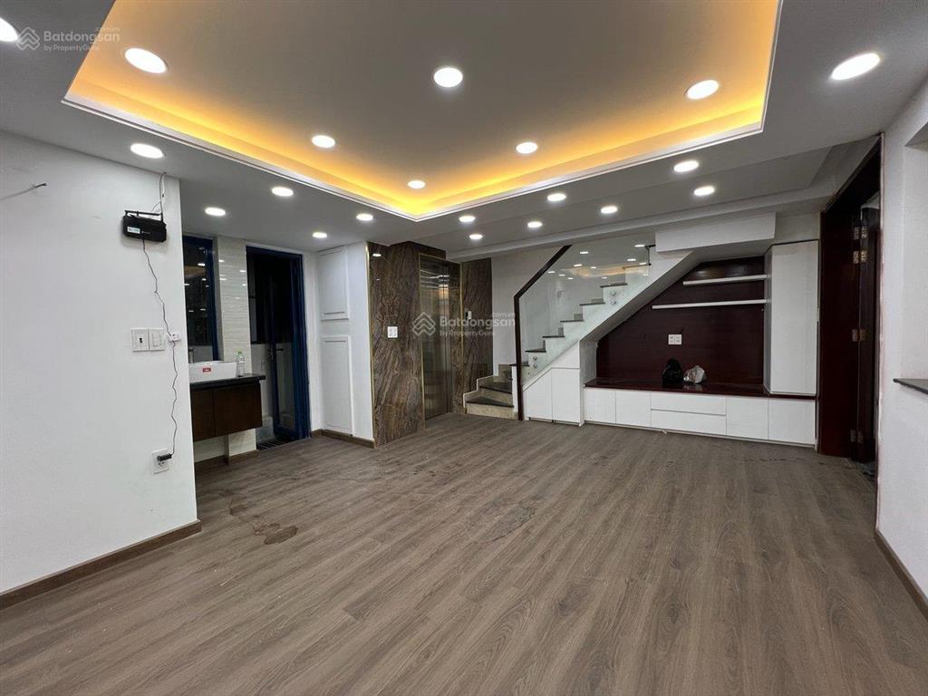 Nhà mặt tiền quận phú nhuận, 6m x 13m, 5 tầng mới xây, nội thất xịn, thang máy, hồ bơi, chỉ 16,9 tỷ