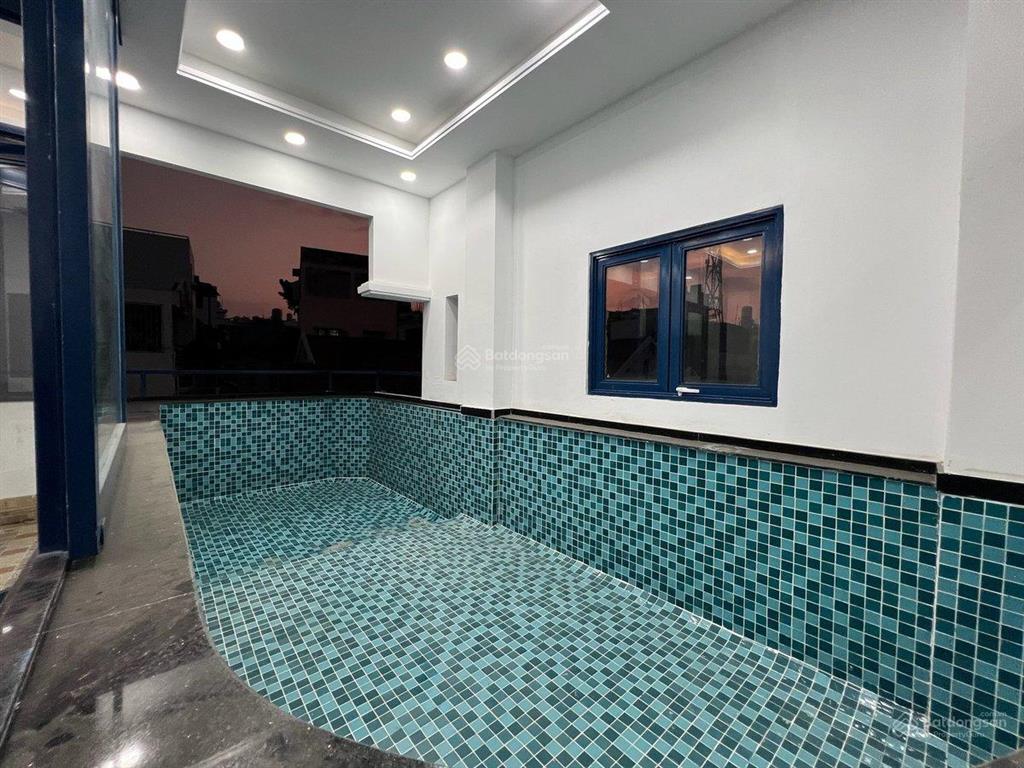 Nhà mặt tiền quận phú nhuận, 6m x 13m, 5 tầng mới xây, nội thất xịn, thang máy, hồ bơi, chỉ 16,9 tỷ