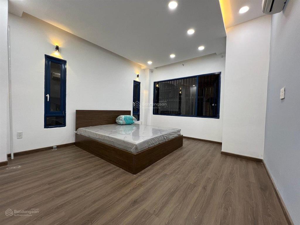 Nhà mặt tiền quận phú nhuận, 6m x 13m, 5 tầng mới xây, nội thất xịn, thang máy, hồ bơi, chỉ 16,9 tỷ