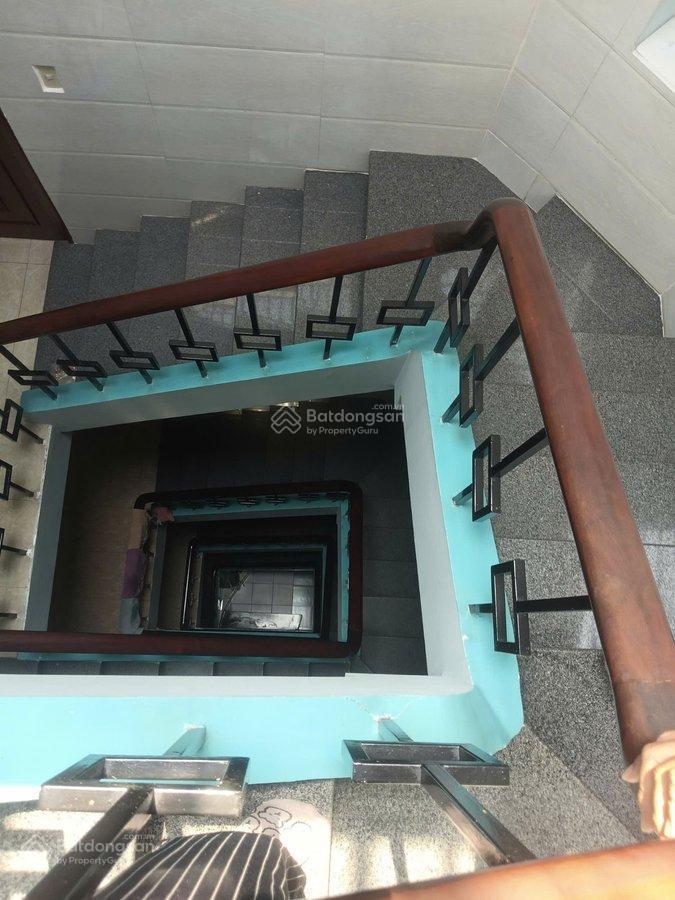 Bán nhà mặt tiền võ văn kiệt, phường bến thành, quận 1, 6 tầng, 100m2, có sân xe hơi, giá 31,5 tỷ