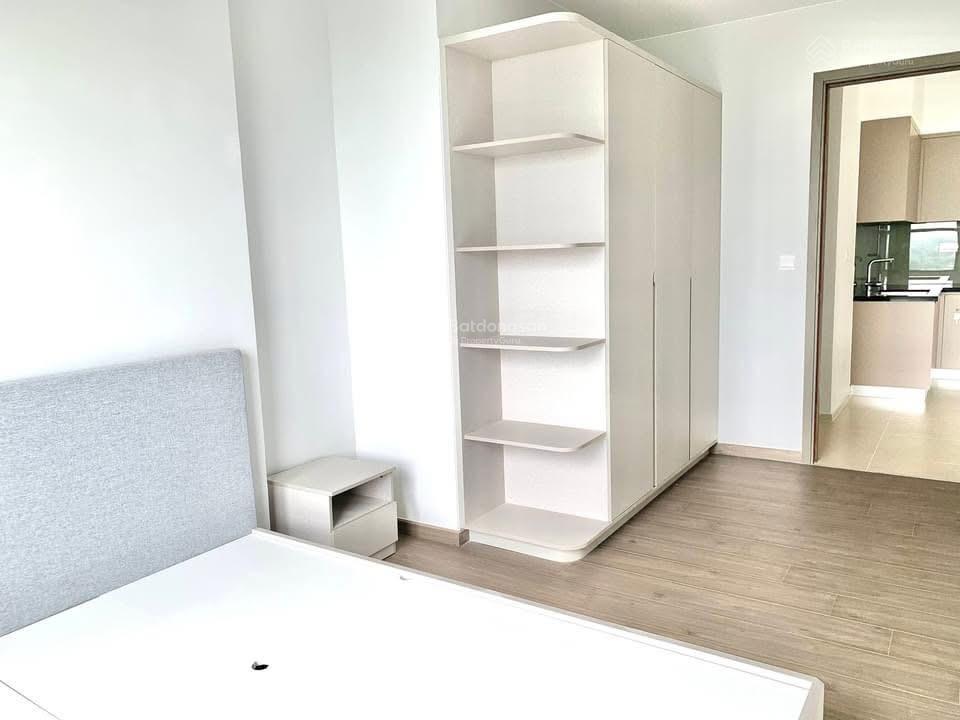 Bán căn 85m2 (sẵn sổ hồng) + giá 3,590 tỷ (102%) view ngoại khu + tầng cao thoáng mát