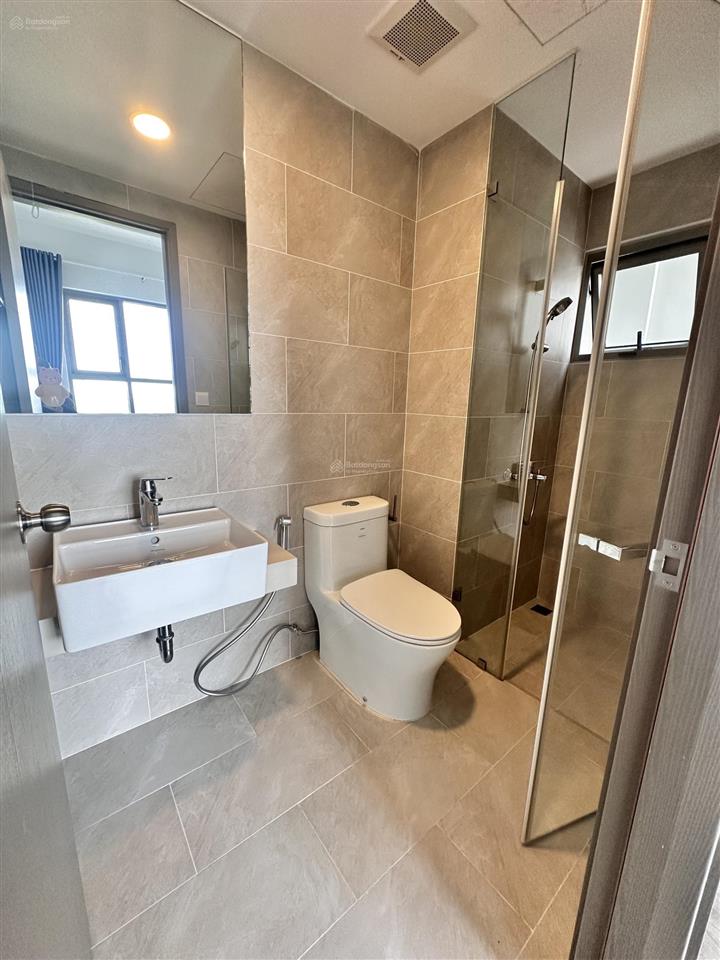 Bán căn 59m2 full nội thất như ảnh + view pháo hoa trung tâm tp + giá 2.795 tỷ (102%) sẵn sổ hồng