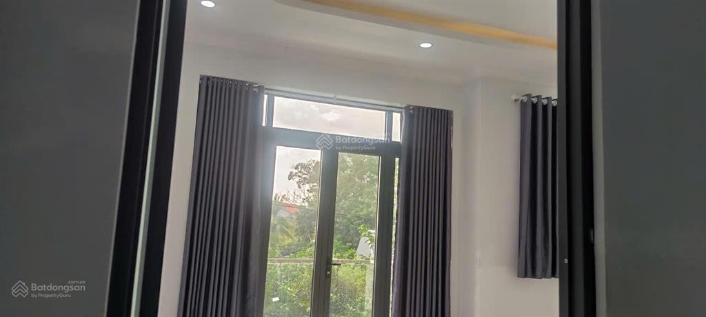 Bán nhà riêng 1 trệt 1 lầu mới đẹp sát kcn phúc long, bến lức  sổ hồng riêng  1,55 tỷ  3pn, 2wc