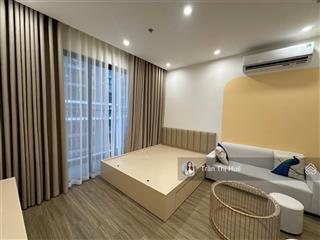 Tôi chính chủ có căn căn studio mới tinh giá 7tr có miễn phí tập gym vinhomes smart city