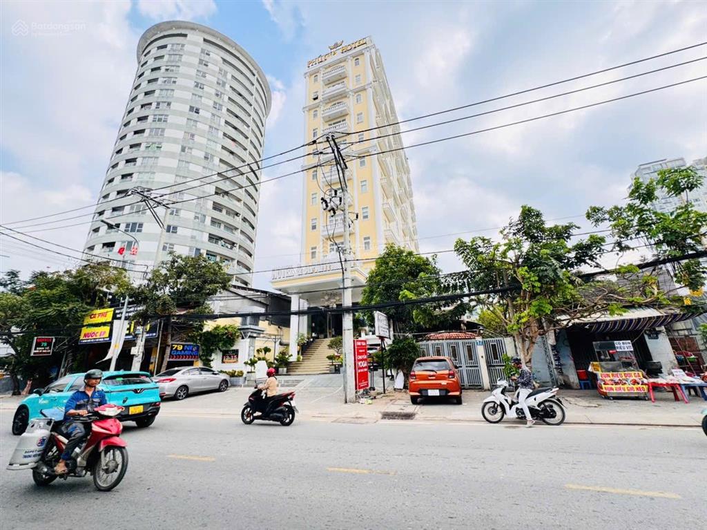 Siêu phẩm ngang lớn 13,7m*60m bán nhà c4 mặt tiền đ.hoàng quốc việt, q.7 kv xây building lớn xịn