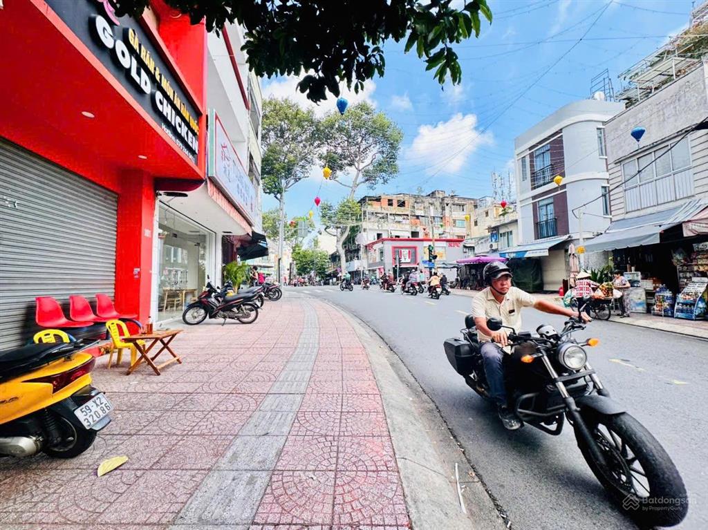 Bán nhà 5 tầng mặt tiền mai thị lựu, quận 1(p.tân định) dt 70m2 sh vuông đẹp nhà 2 mt trước&sau