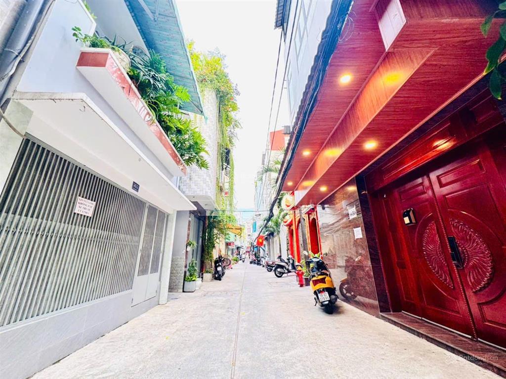 Bán nhà 4 tầng góc 2 mặt tiền hxh nguyễn đình chiểu, p.bàn cờ ngang đẹp 5,8m*10,5m full nội thất