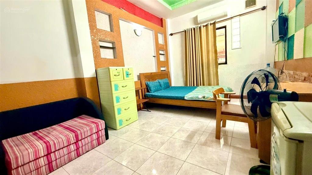 Quận 1 bán nhà 5 tầng mặt tiền hxh đề thám, p.cầu ông lãnh  đang khai thác chdv chỉ 15 tỷ