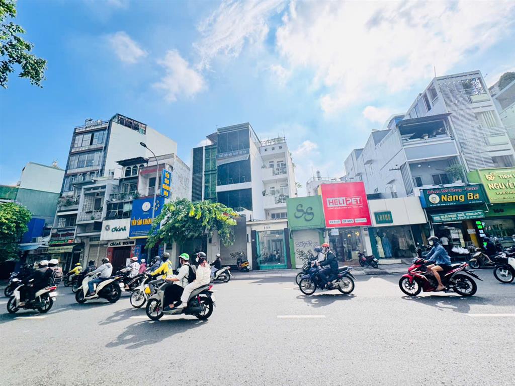 QUẬN 1: BÁN NHÀ 4 TẦNG MẶT TIỀN ĐINH TIÊN HOÀNG, P.TÂN ĐỊNH- DT 51M2- CHÍNH CHỦ