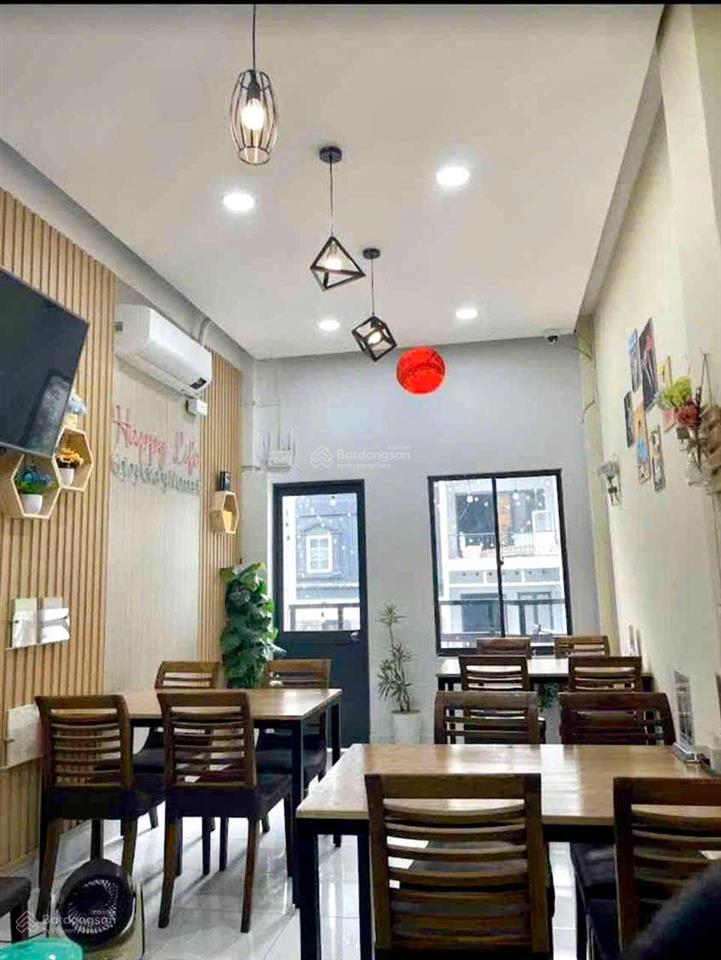 Quận 1 bán nhà 4 tầng mặt tiền lê thị riêng,p.bến thành dt 47m2 full thổ nhà hàng hq đang kd