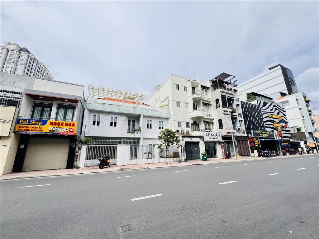 Quận phú nhuận bán nhà 3 tầng mặt tiền đào duy anh, dt 187m2, ngang hiếm 12,4m*15,5m sh vuông vức