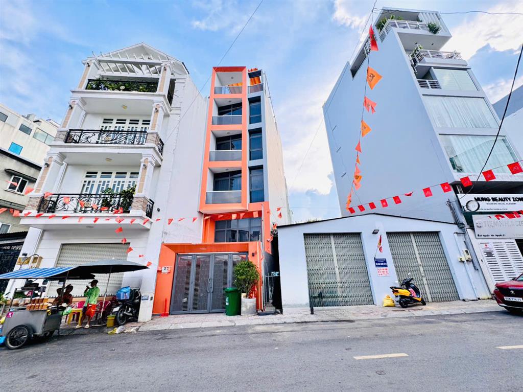 QUẬN 1: BÁN TÒA NHFA 6 TẦNG MẶT TIỀN NGUYỄN VĂN NGUYẼN, P.TÂN ĐỊNH- DT ĐẸP 4,5M*15M- SẴN