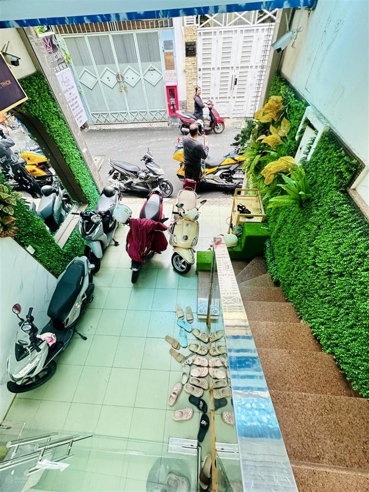 Quận 1 bán nhà 4 tầng mặt tiền tương lai 20m trần đình xudt 4m*15m sẵn hdt đều 2.000$/thgiá tôt