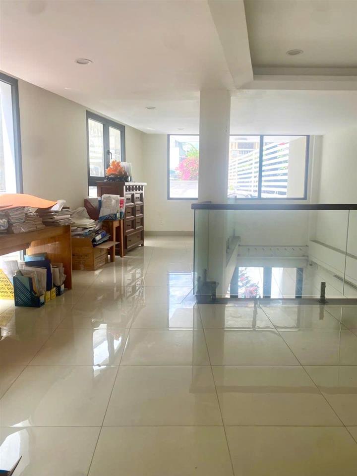 QUẬN 3: CHÍNH CHỦ 0938676685 BÁN NHÀ 6 TẦNG MẶT TIỀN NGUYỄN THỊ MINH KHAI, P.BÀN CỜ- DT