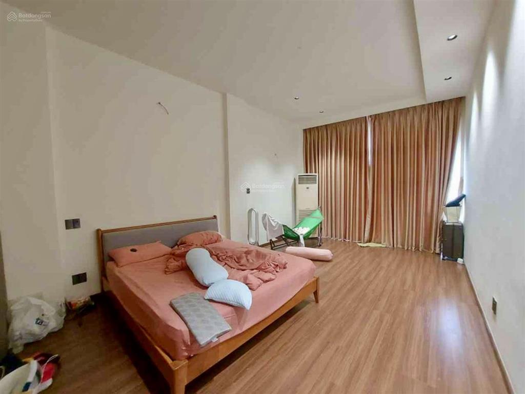 Quận 1 bán nhà 2 tầng mặt tiền đinh tiên hoàng, p.tân định4,8m*21mhdt đều 70tr/thcó thang máy