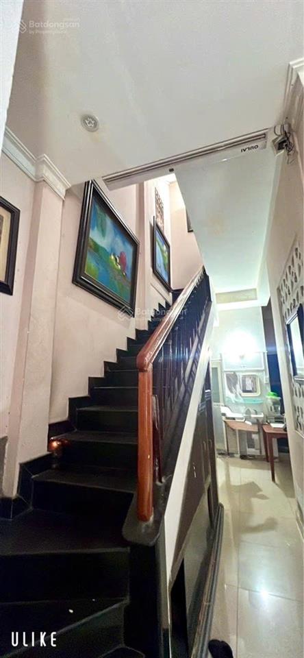 Quận 1 bán nhà 3 tầng mặt tiền xe hơi đậu cửa nguyễn bỉnh khiêm ngay góc lê duẩn vip 6m*12m đẹp