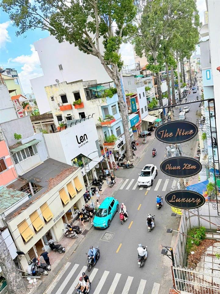 QUẬN 3: CHÍNH CHỦ 0938676685 BÁN NHÀ 5 TẦNG MẶT TIỀN TRẦN QUANG DIỆU, P.NHIÊU LỘC- PHỐ