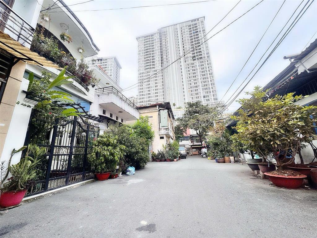SIÊU HIẾM BÁN - BÁN NHÀ 5 TẦNG THANG MÁY Đ.BẾN VÂN ĐỒN, P.KHÁNH HỘI, QUẬN 4 - NGANG ĐẸP
