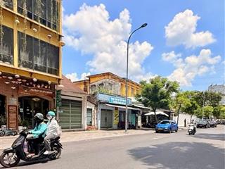 Quận 1 bán nhà 2 tầng mặt tiền phạm ngũ lão, p.bến thành ngang lớn 5,3m*13mview trực diện chợ bt