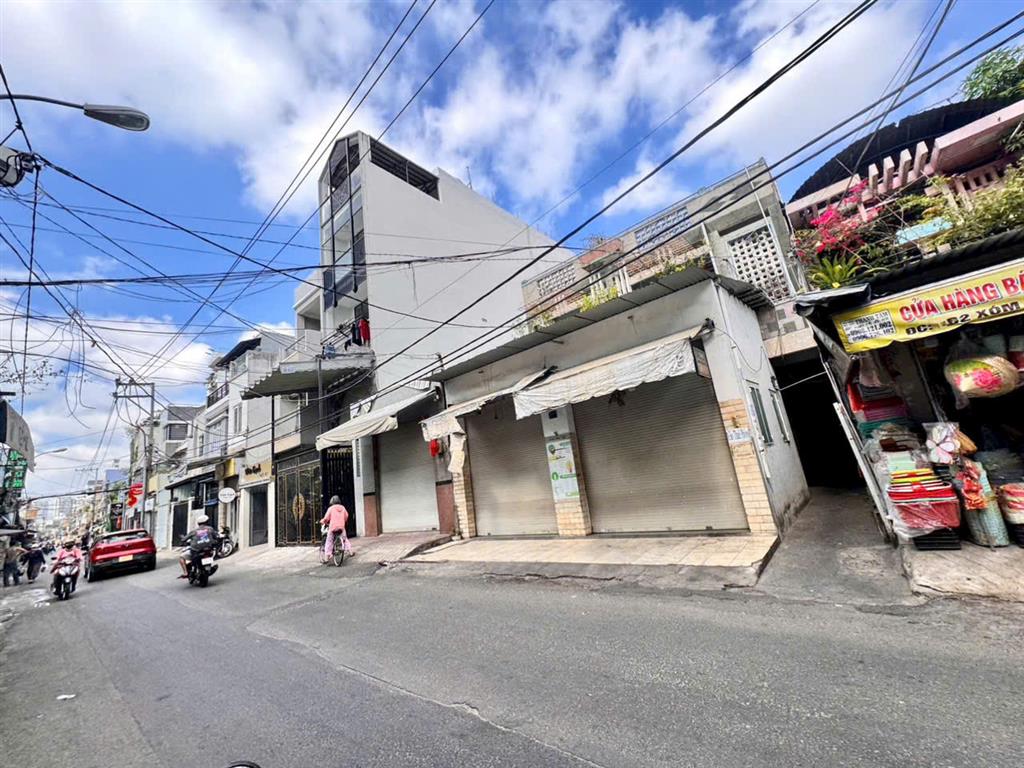 QUẬN 4: DT SIÊU LỚN 446M2 NGANG 7M*50M- CHỈ 53T GIÁ TỐT CHÍNH CHỦ 0938676685 BÁN NHÀ 3