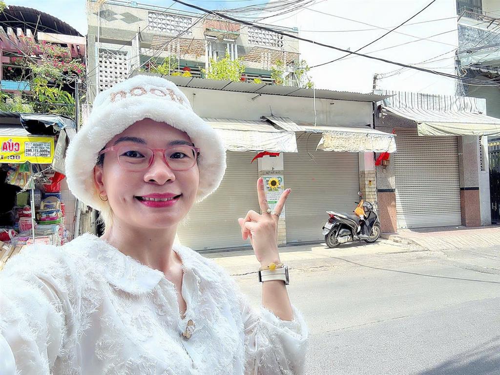 QUẬN 4: DT SIÊU LỚN 446M2 NGANG 7M*50M- CHỈ 53T GIÁ TỐT CHÍNH CHỦ 0938676685 BÁN NHÀ 3