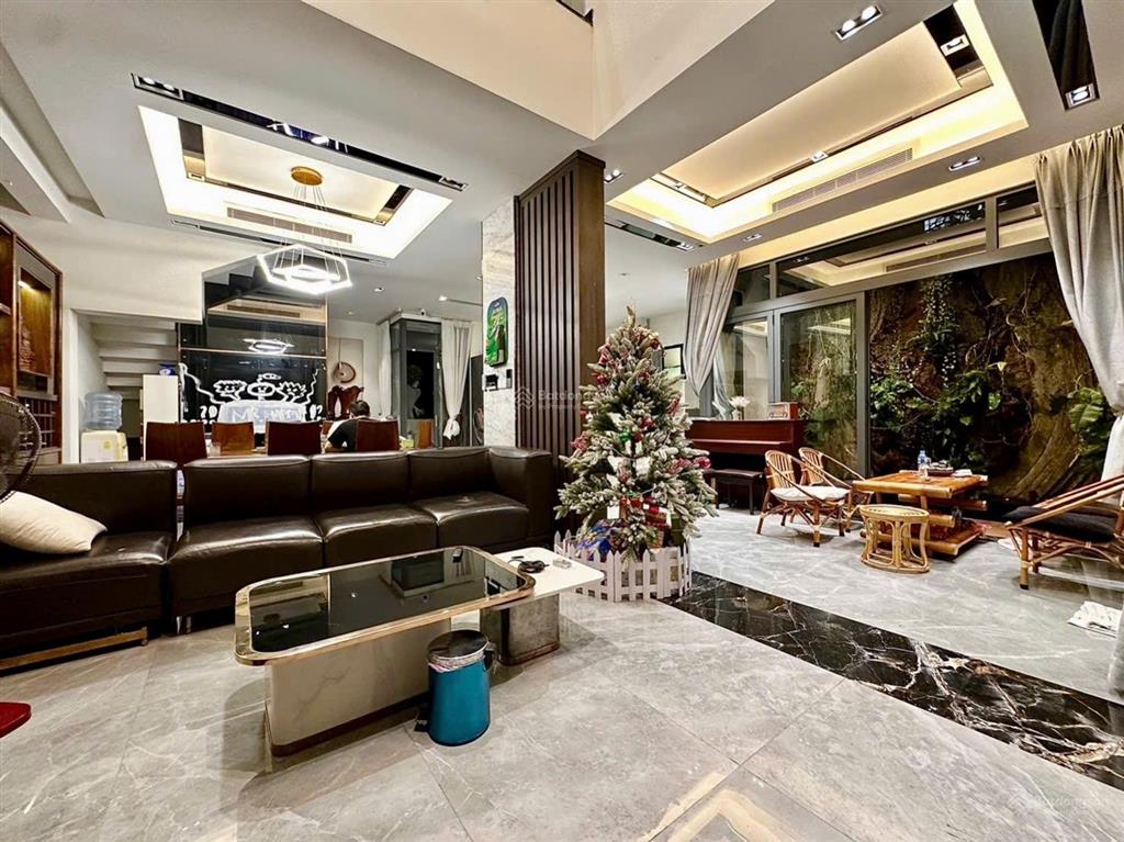 Quận 3 bán nhà 5 tầng mặt tiền tú xương  9m*12m  nội thất đẳng cấp  nơi hội tụ doanh nhân lớn