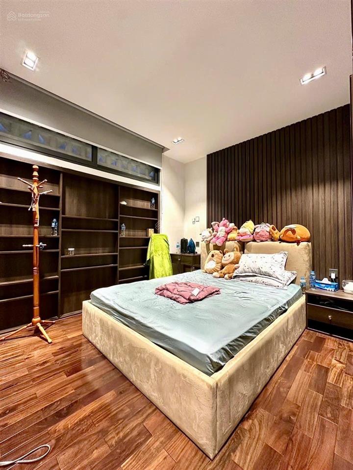 Quận 3 bán nhà 5 tầng mặt tiền tú xương  9m*12m  nội thất đẳng cấp  nơi hội tụ doanh nhân lớn