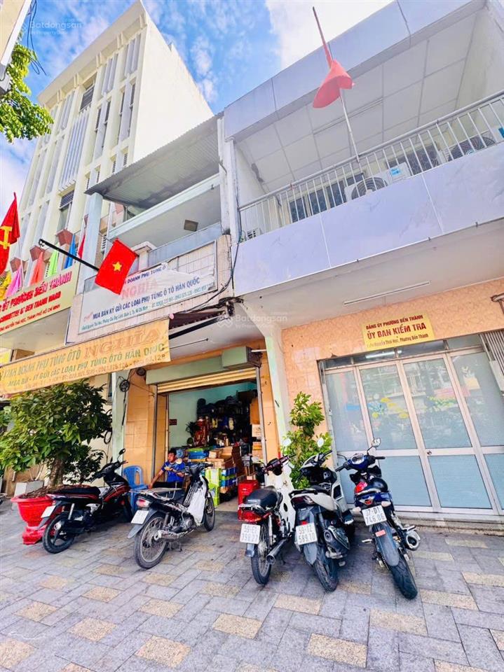 Quận 1 bán nhà 3 tầng mặt tiền nguyễn thái học  4m*19m vuông đẹp  ngay ngã 4 trần hưng đạo vip