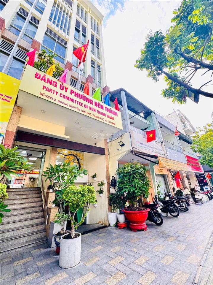 Quận 1 bán nhà 3 tầng mặt tiền nguyễn thái học  4m*19m vuông đẹp  ngay ngã 4 trần hưng đạo vip