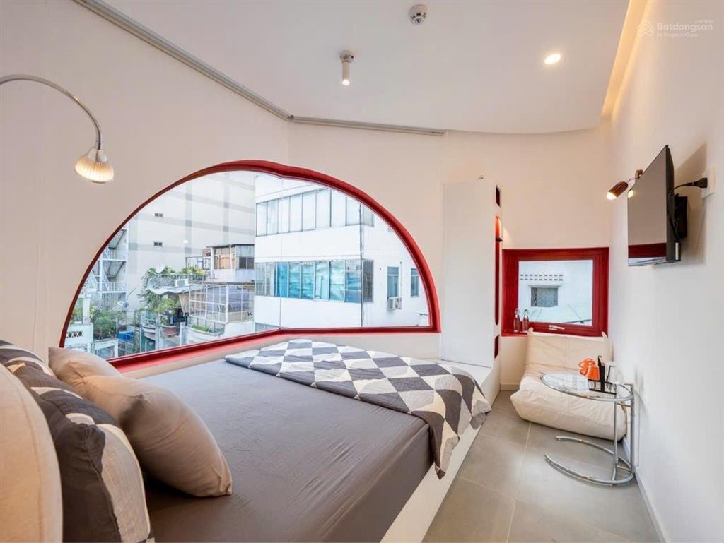 Quận 1 bán nhà 7 tầng có hầm căn góc 2 mt hxh trần hưng đạodt 68m2 5,2m*13,5mhdt khoán 120tr/th