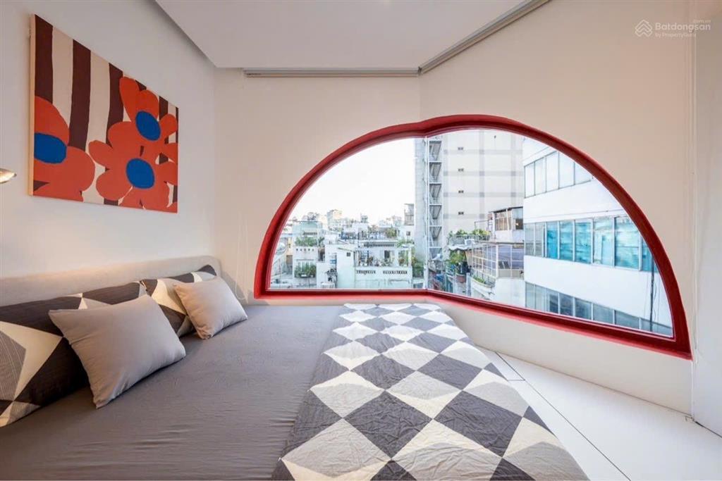 Quận 1 bán nhà 7 tầng có hầm căn góc 2 mt hxh trần hưng đạodt 68m2 5,2m*13,5mhdt khoán 120tr/th