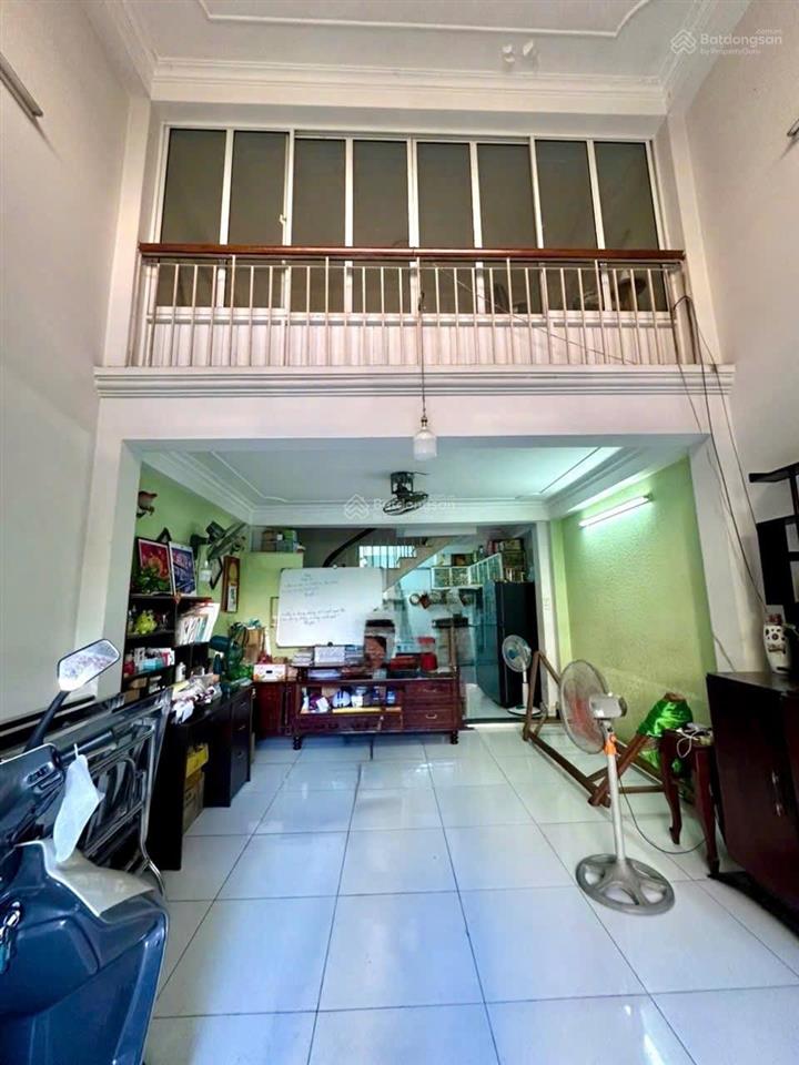 Quận 1 bán nhà 4 tầng hxh thạch thị thanh 4,1m*11,5m chào 12 tỷ thông võ thị sáu vị trí đẹp
