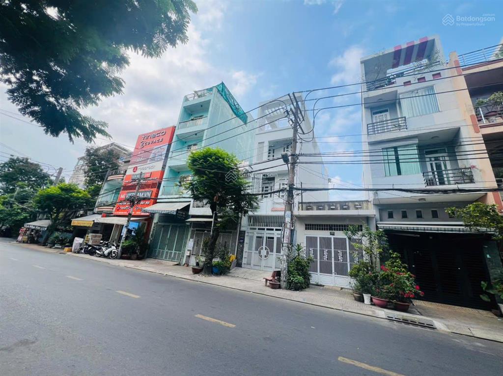 Định cư mỹ tôi cần bán nhà mặt tiền thống nhất 4x19 3.5 tấm chỉ 13.8 tỷ