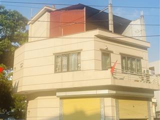 Chính chủ cần tiền gấp muốn bán nhà 2 mặt tiền. cạnh cổng chào khu 6 yết kiêu. giá rẻ thương lượng