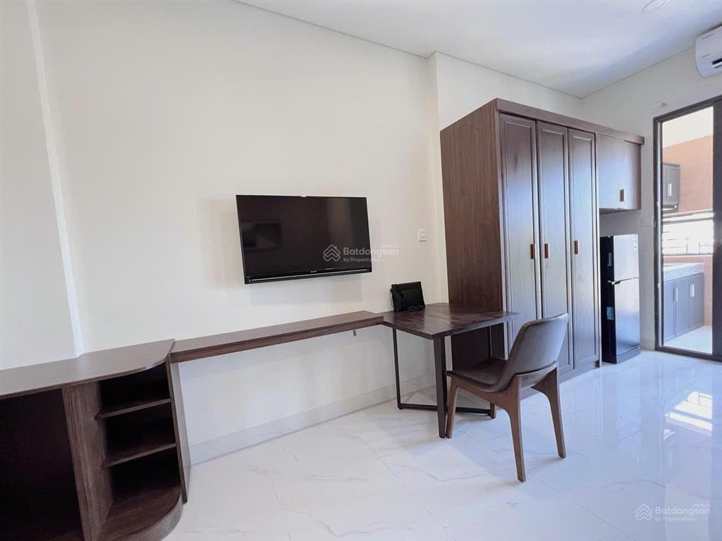 Cho thuê căn hộ 37m2 ngay phan đăng lưu ban công thoáng full nội thất gần phan xích long, sân bay